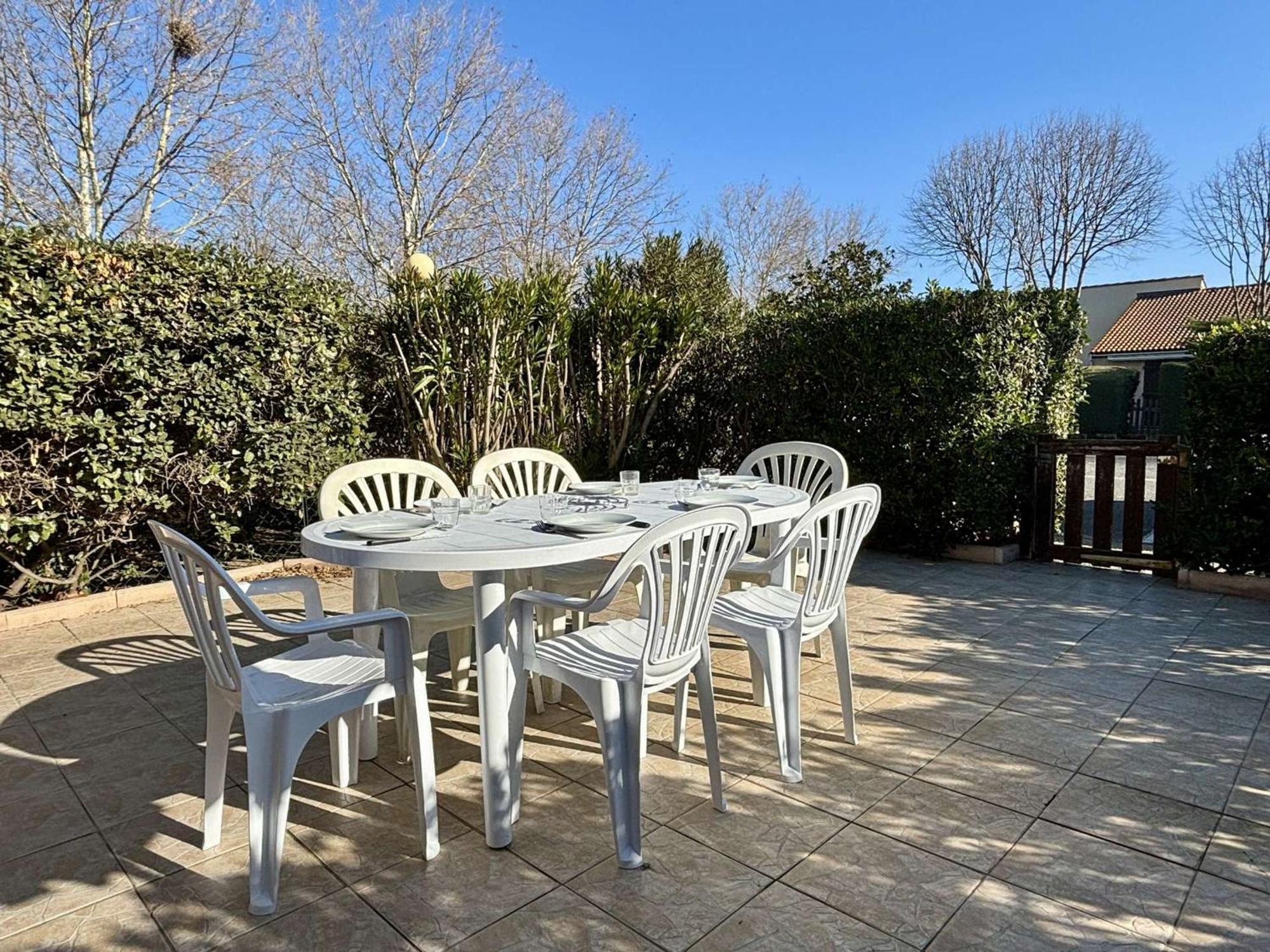 Maison 2 Pieces Avec Mezzanine, Piscine Et Parking Prives, 6 Couchages A 700M De La Plage - Argeles-Sur-Mer - Fr-1-225-74 Buitenkant foto